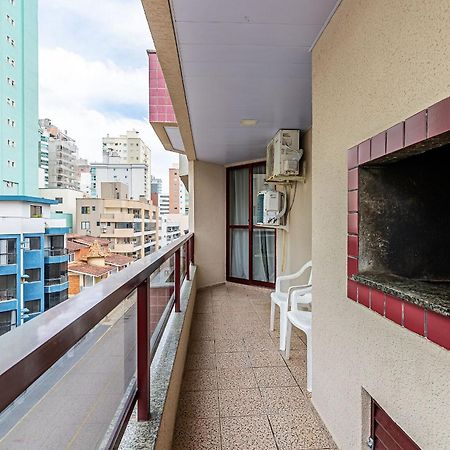 Apto Pe Na Areia Vista Mar Em Meia Praia Evb308 伊塔佩马 外观 照片