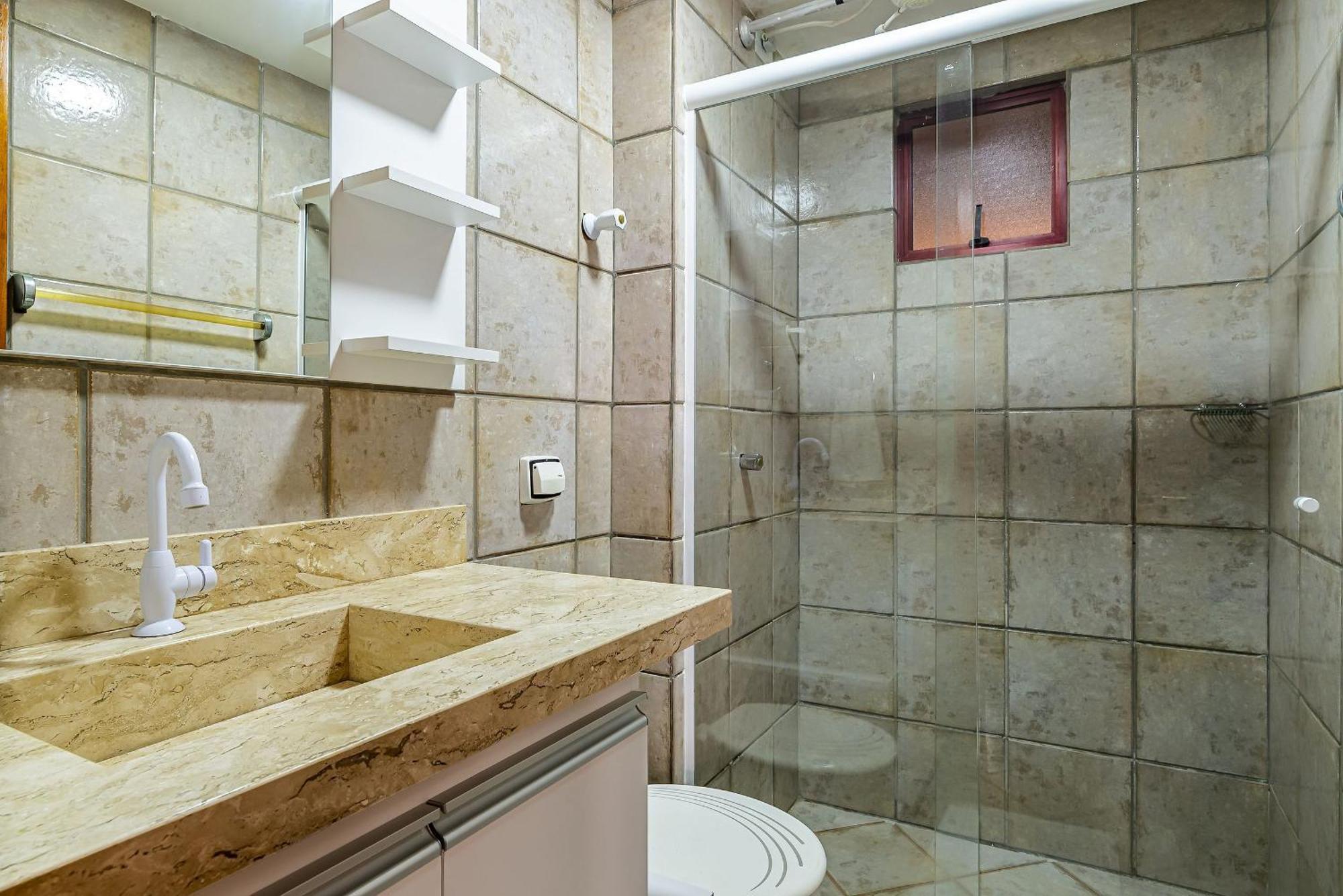Apto Pe Na Areia Vista Mar Em Meia Praia Evb308 伊塔佩马 外观 照片