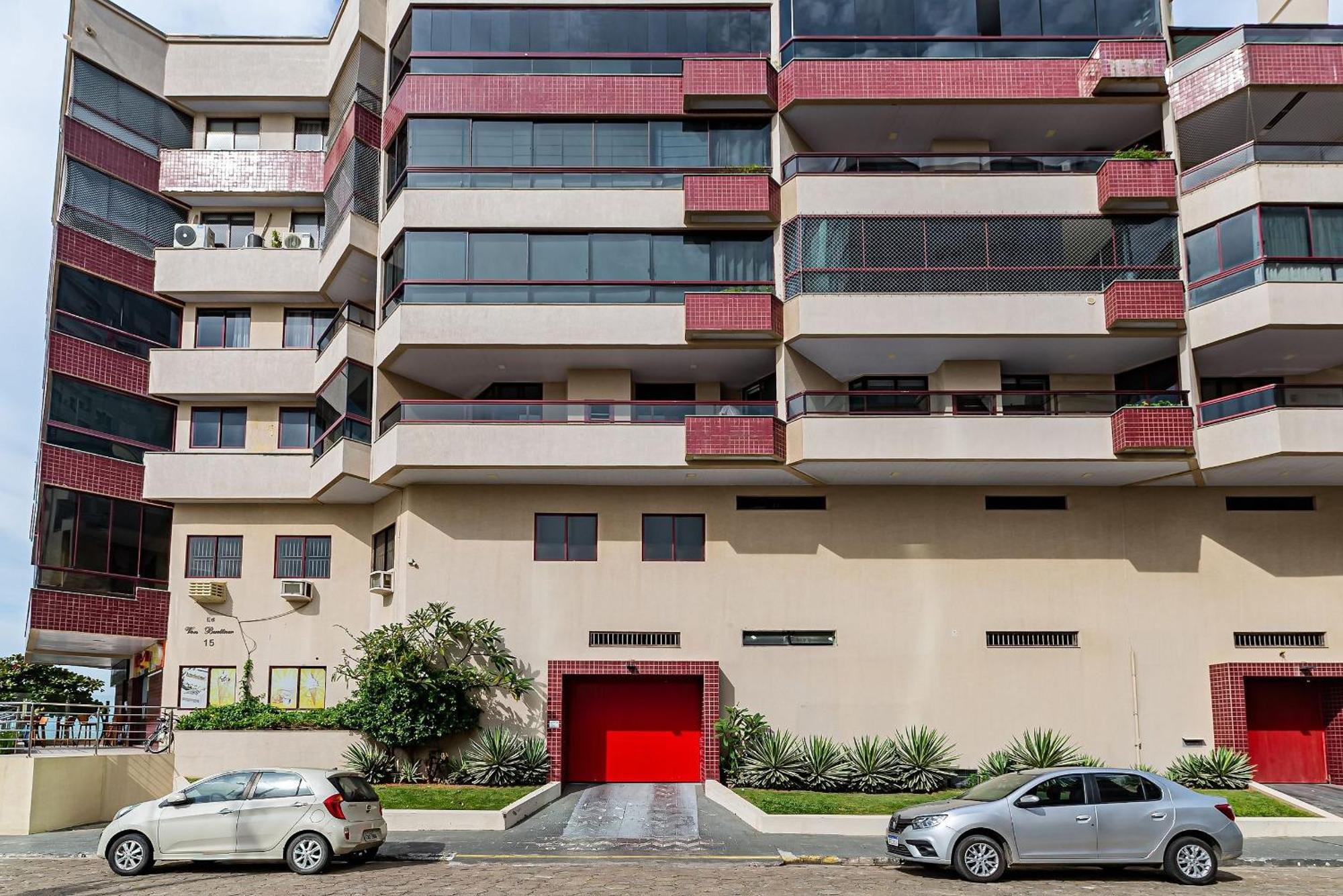Apto Pe Na Areia Vista Mar Em Meia Praia Evb308 伊塔佩马 外观 照片